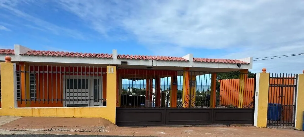Tamara Guest House لوكويللو